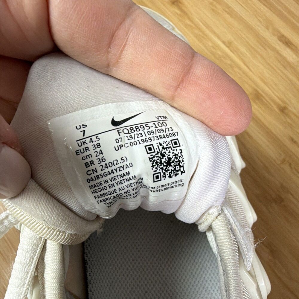 Nike Air Max Portal Sneakers Triple Sail/White Women’s Size 7 Athletic - Picture 7 of 16